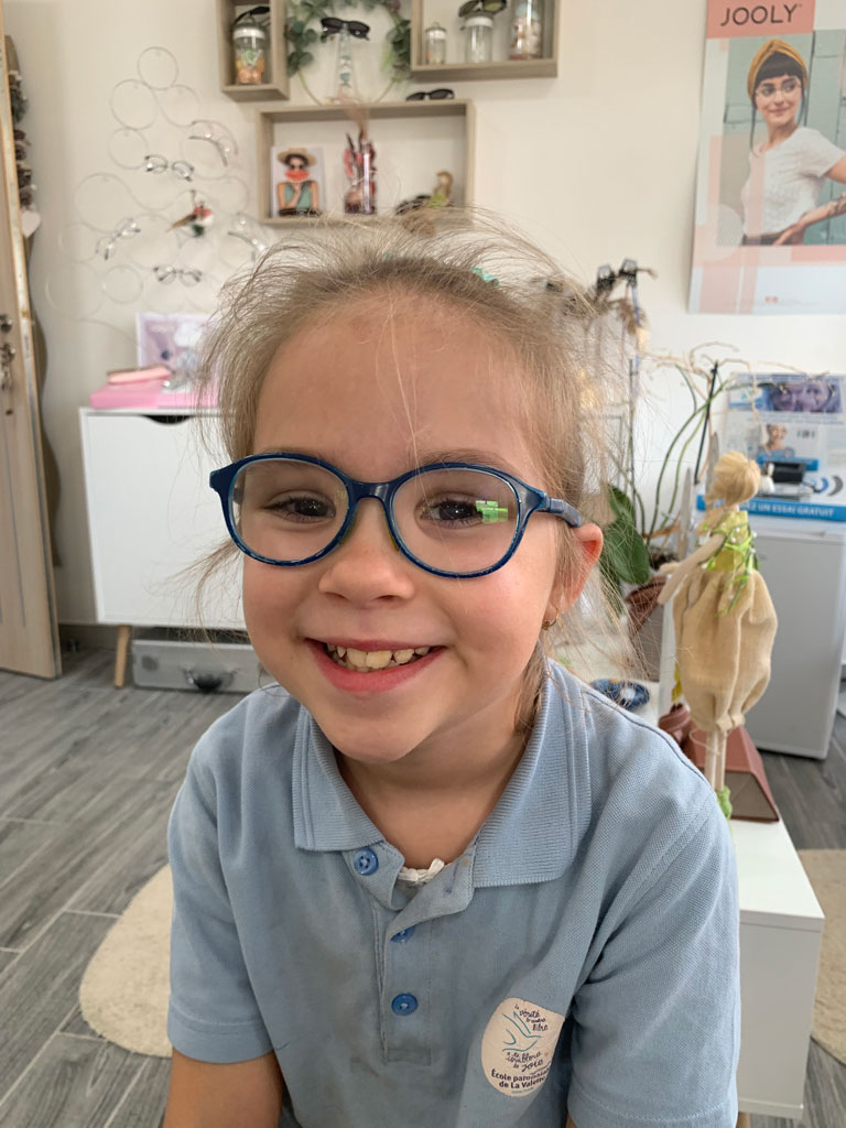 optic-synergy-lunettes-enfants-optique-nano-vista-indestructible-la-crau-toulon-var-fille-garcon