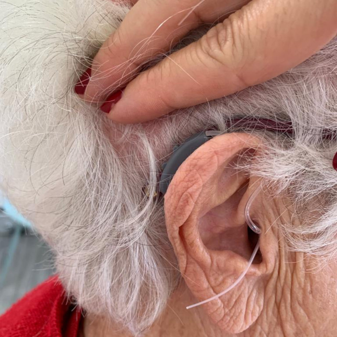 permanence a la boutique de LA CRAU pour vos besoins en lunettes, lentilles ou assistant d'écoute